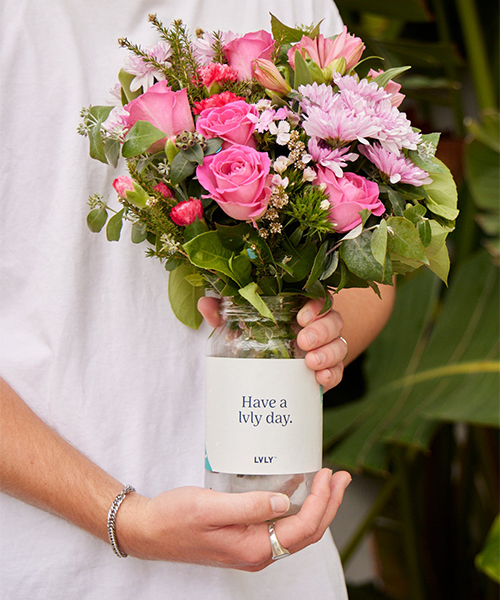 1. LVLY Flower Jars