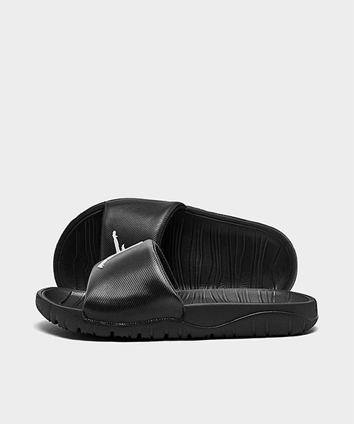 Jordan black slides