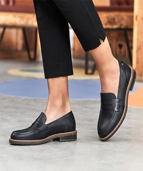 3. Loafers – A Modern Take on a Classic